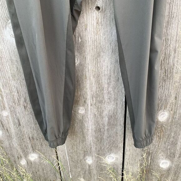 ATHLETA Brooklyn Jogger Sz 16 Green Lightweight Pockets Pull on Loungewear - Picture 6 of 13